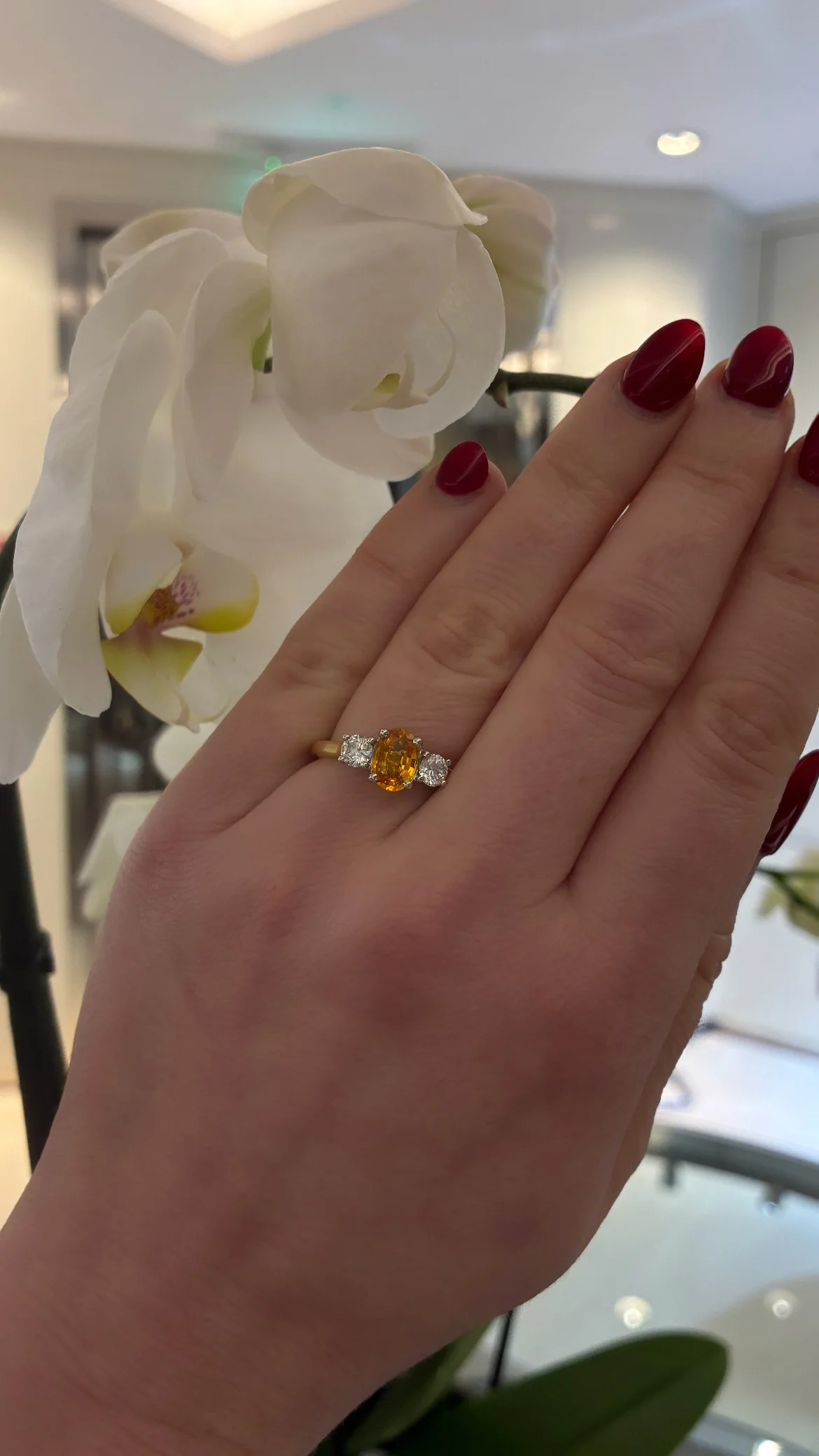 Tangerine Sapphire Ring - Image 4